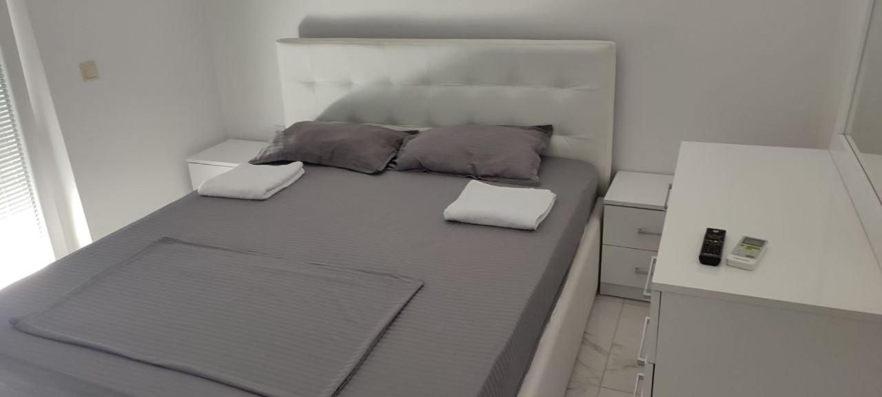 Golem Apartment Εξωτερικό φωτογραφία