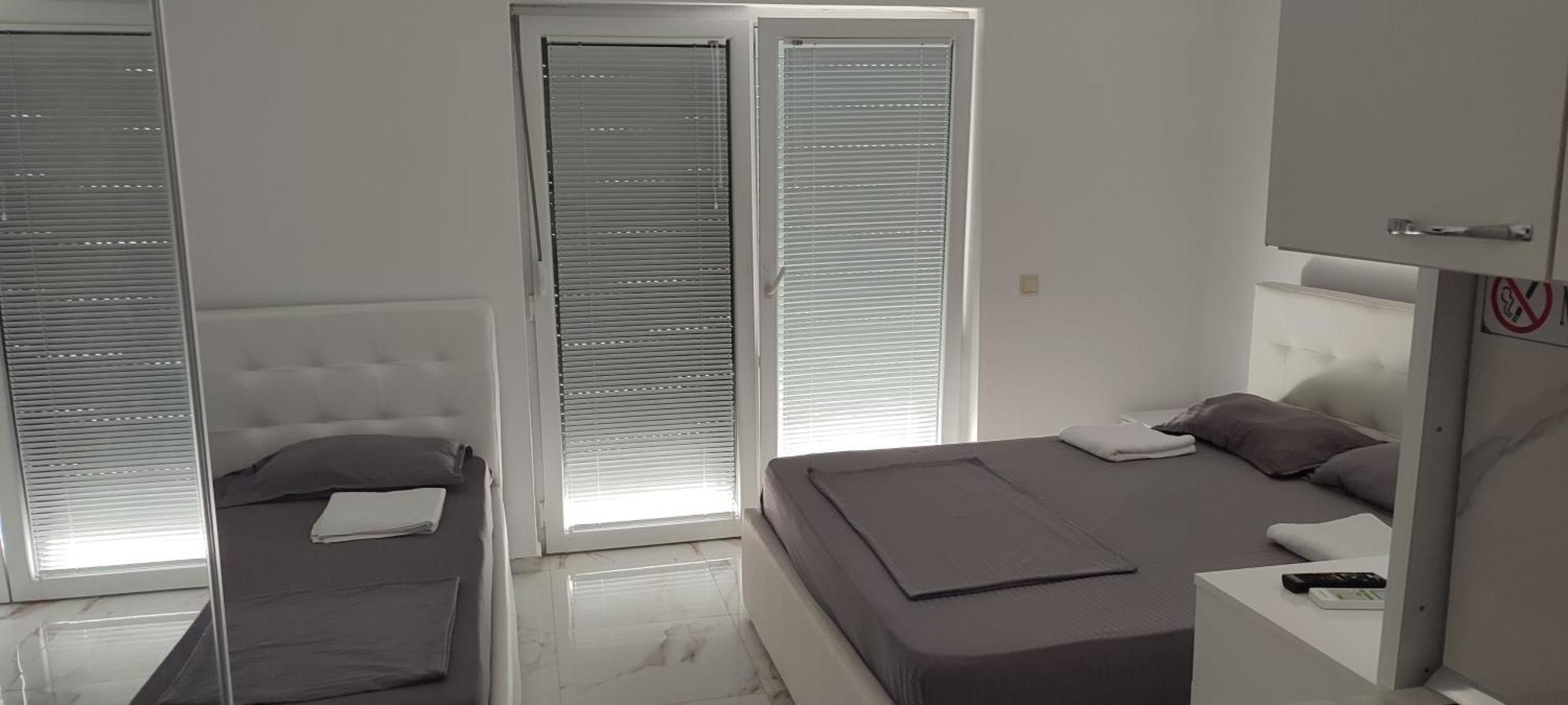 Golem Apartment Εξωτερικό φωτογραφία