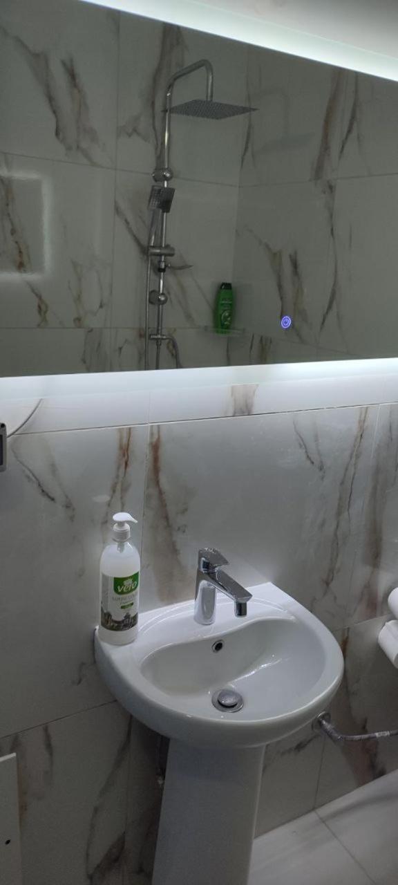 Golem Apartment Εξωτερικό φωτογραφία